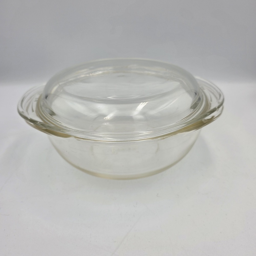 Vintage PYREX 022 Clear Glass 1 Quart Casserole Bowl With Pyrex Lid 682-C -USA